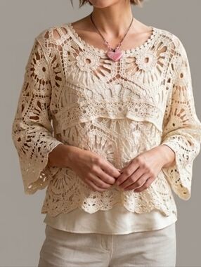 New Gorgeous POL Crochet Lace Bell Sleeve Top One Size